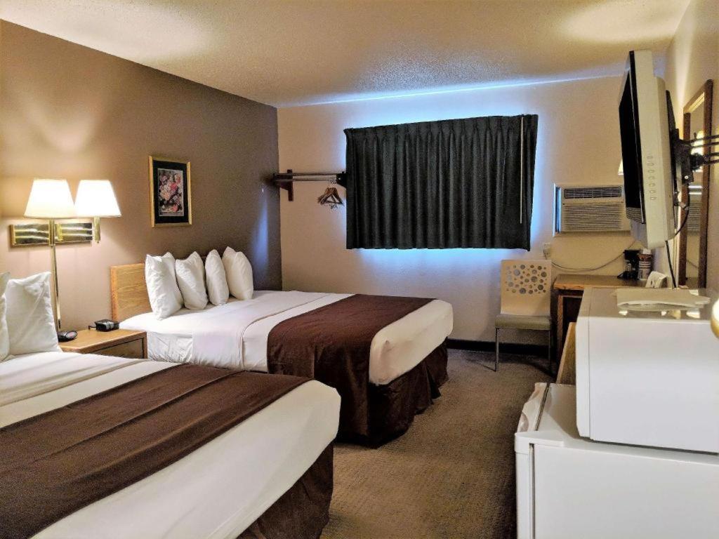 Americas Best Value Inn Torrington Ngoại thất bức ảnh