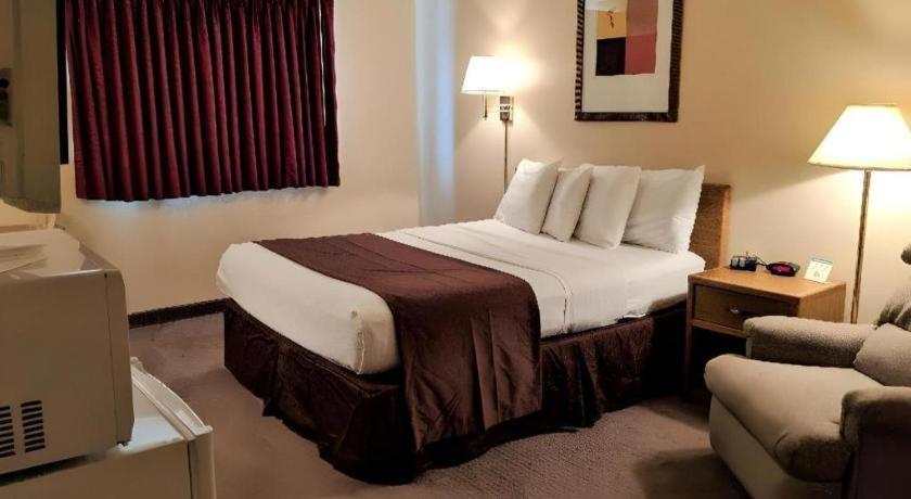 Americas Best Value Inn Torrington Ngoại thất bức ảnh