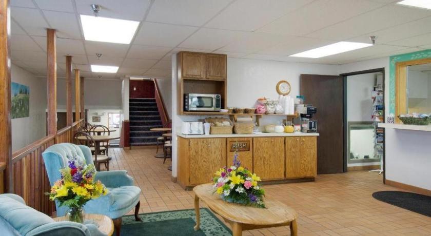 Americas Best Value Inn Torrington Ngoại thất bức ảnh